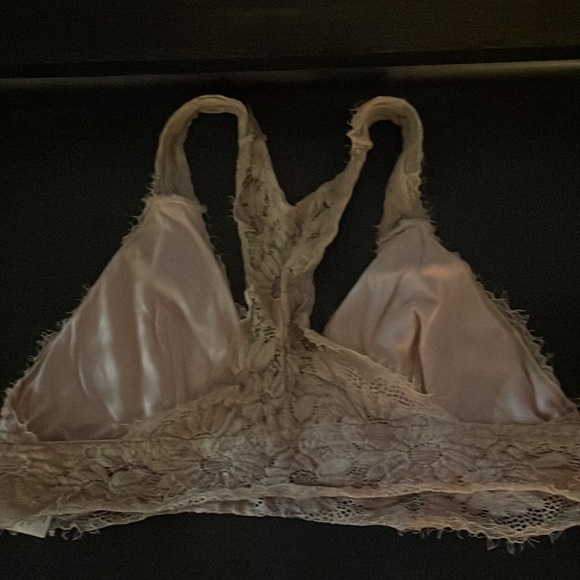 Women’s Bralette & Panti Set - Picture 2 of 6